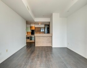75 St Nicholas Street, Toronto, ON , MLS #C13141162 , Image - 1