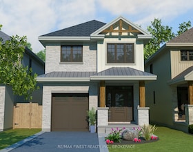 4 Stone Street, Lennox & Addin, ON