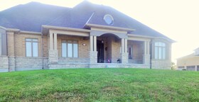 15 Whitewood Drive N, York, ON