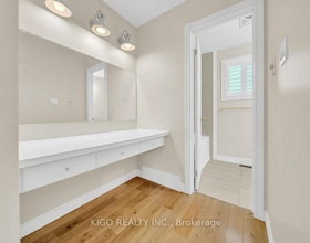 16 GLENNIE Court, Waterloo, ON , MLS #X13152510 , Image - 1