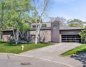 11 Sandpiper Court, Toronto, ON , MLS #C13153856 , Image - 1