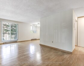 986 Huron Street, Middlesex, ON , MLS #X13155266 , Image - 1