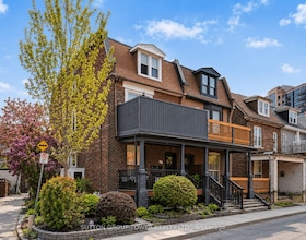 560 Indian Grove, Toronto, ON , MLS #W13163972 , Image - 1