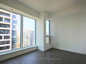 8 Wellesley Street W, Toronto, ON , MLS #C13164756 , Image - 1