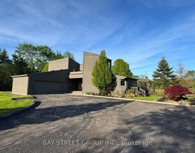 10638 WILLOUGHBY Drive, Niagara, ON , MLS #X13165124 , Image - 1
