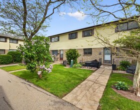 825 Dundalk Drive, Middlesex, ON , MLS #X13175590 , Image - 1