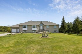 64256 Dufferin County Road, Dufferin, ON , MLS #X13176566 , Image - 1