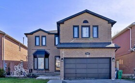 5952 Grossbeak Drive, Peel, ON