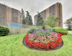 240 Scarlett Road, Toronto, ON , MLS #W13180652 , Image - 1