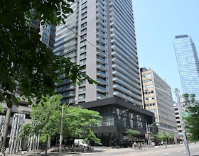 770 Bay Street, Toronto, ON , MLS #C13472520 , Image - 1
