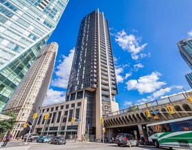 1 The Esplanade Drive, Toronto, ON