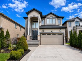 27 Riesling Court, Hamilton, ON