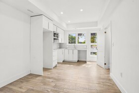 6638 MCLEOD Road, Niagara, ON , MLS #X13216922 , Image - 1