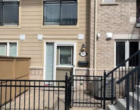 4975 Southampton Drive, Peel, ON , MLS #W13217034 , Image - 1