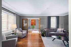 139 PLEASANT PARK Road, Ottawa, ON , MLS #X13217550 , Image - 1