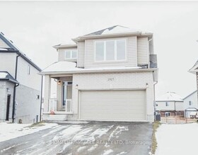 2825 Asima Drive, Middlesex, ON , MLS #X13218256 , Image - 1