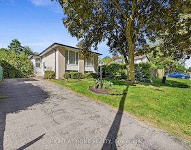 450 Brigadoon Drive, Hamilton, ON , MLS #X13218768 , Image - 1