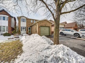 28 Rawling Crescent, Peel, ON