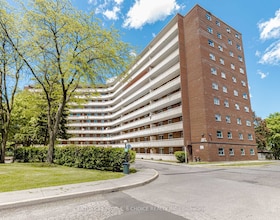 3577 Derry Road E, Peel, ON , MLS #W13222962 , Image - 1