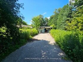 346 Taunton Route W, Durham, ON