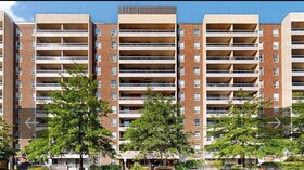 31 Four Winds Drive W, Toronto, ON