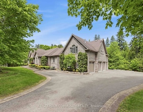 46 Lake Woods Drive, York, ON , MLS #N13622574 , Image - 1
