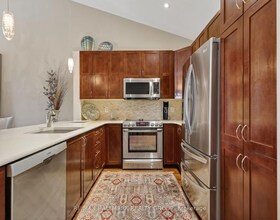 912 Eastboro Avenue, Ottawa, ON , MLS #X13227982 , Image - 1