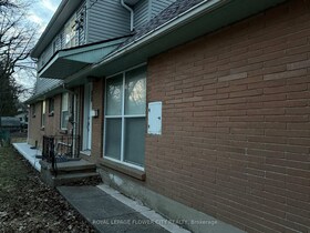 30 Woodward Avenue, Middlesex, ON