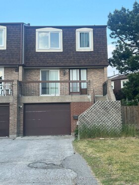 17 Sandhurst Circle, Toronto, ON