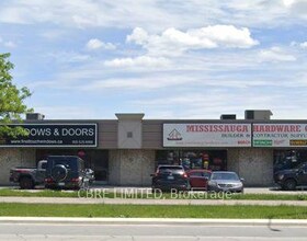 1268 A Eglinton Avenue E, Peel, ON