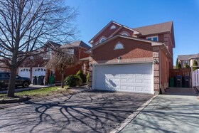 42 Lockwood Road, Peel, ON