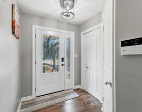 43 Flynn Court, Niagara, ON , MLS #X13410984 , Image - 1