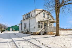 4679 Cherry Avenue, Niagara, ON , MLS #X13419748 , Image - 1