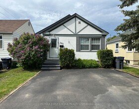 305 Mary Street, Thunder Bay, ON , MLS #X13420166 , Image - 1