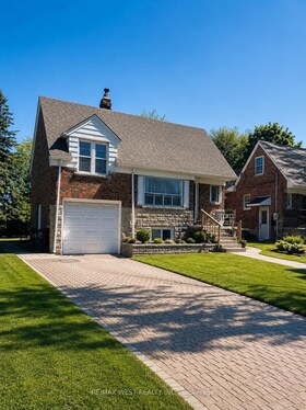 26 Parkland Road, Toronto, ON