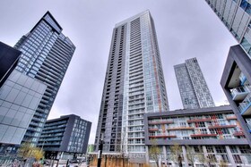 85 Queens Wharf Road, Toronto, ON