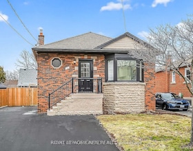 191 East 32nd Street, Hamilton, ON , MLS #X13435124 , Image - 1