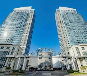 38 Lee Centre Drive, Toronto, ON