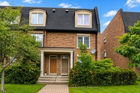 4262 Kingston Road, Toronto, ON , MLS #E13441698 , Image - 1