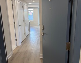 258 Montfort Street, Ottawa, ON , MLS #X13442028 , Image - 1