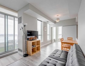 230 Queens Quay W, Toronto, ON , MLS #C13813108 , Image - 1