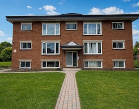 368 Belisle Street, Ottawa, ON , MLS #X13447672 , Image - 1