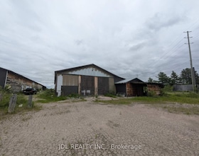 297 Boundary Road E, Renfrew, ON