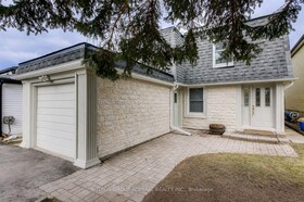 34 Kitsilano Crescent, York, ON