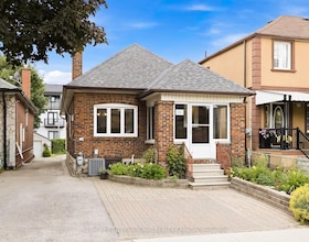 20 Bicknell Avenue, Toronto, ON , MLS #W13458382 , Image - 1