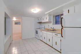 720 Coxwell Avenue, Toronto, ON , MLS #E13461184 , Image - 1
