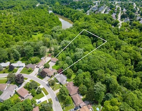 255 Ridgewood Crescent, Middlesex, ON , MLS #X13461868 , Image - 1