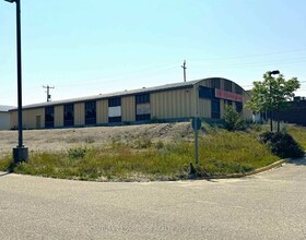 1 Barker Walk, Thunder Bay, ON , MLS #X13245266 , Image - 1