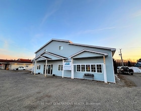 51 Peninsula Road, Thunder Bay, ON , MLS #X13245130 , Image - 1