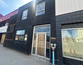 125 May Street, Thunder Bay, ON , MLS #X13244206 , Image - 1